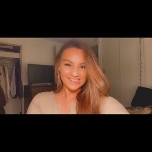 Meet your Posher, Julie